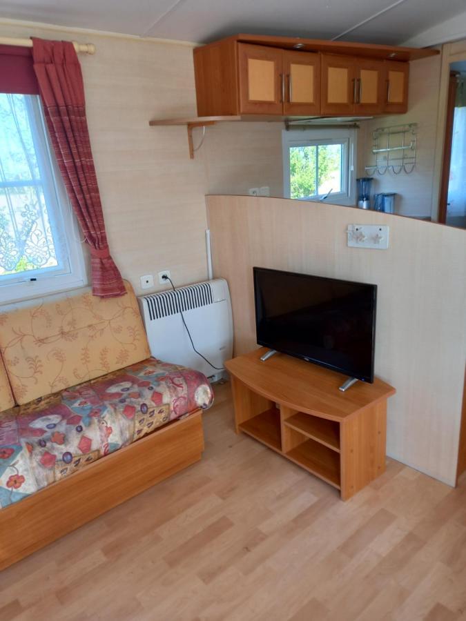 Mobilhome Nature Saint-Laurent-sur-Mer Exterior foto